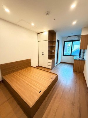 siêu hottt. bán nhà trương định, hoàng mai. dt 49m2. x5 tầng. mt 3.2m2. giá bán 14tỷ