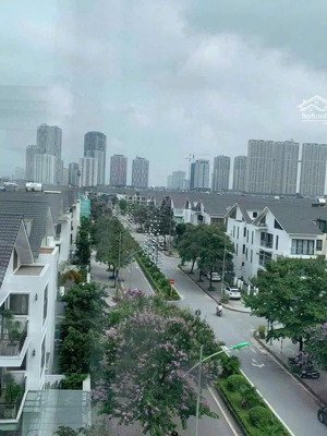 rẻ nhất không có lô thứ 2 -- dv dương nội - đối diện aeon mall hà đông - siêu đẹp - giá đầu tư