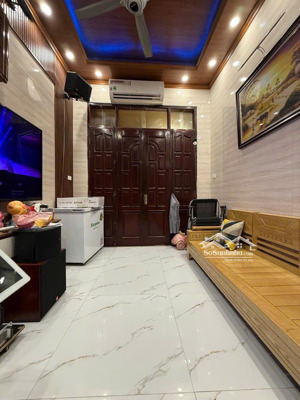 hàng top cổ nhuế, từ liêm - 36m2 x 5tx 7,5tỷ có thương lượng, full nội thất, sẵn kéo vali ở luôn.