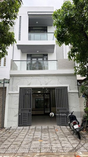 hạ giá nhà mặt tiền thích quảng đức- kđt phước long b nha trang