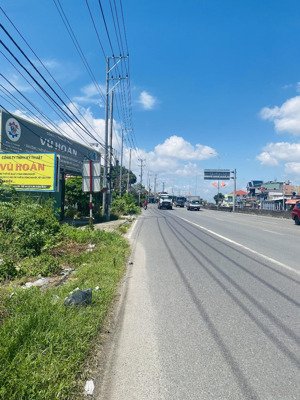bán nhà đất mặt tiền ql 51. đối diện nhà thờ chu hải. phường tân hải. brvt