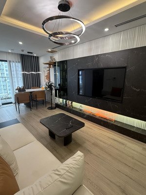 siêu phẩm imperia garden 2pn full đồ mới đẹp đồng bộ , giá chỉ 16 tr/th vào luôn. lh : 