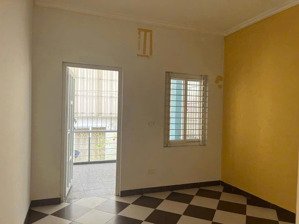 cho thuê nhà nguyên căn bồ đề 5 tầng 3 ngủ nhà mới