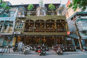 cho thuê nhà mặt phố lạc long quân, 50m2 x 5 tầng, mặt tiền: 10m, thông sàn, thiết kế hợp lý