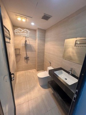 chủ bán nhà mới xây dt 52m2 mặt tiền 4m hiện đang chào giá 5,9 ty