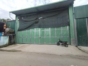 cho thuê kho đường hồng đô, phú đô, nam từ liêm. dt 500m, cao 7.5m có điện 3fa nước sạch. giá 80k/m