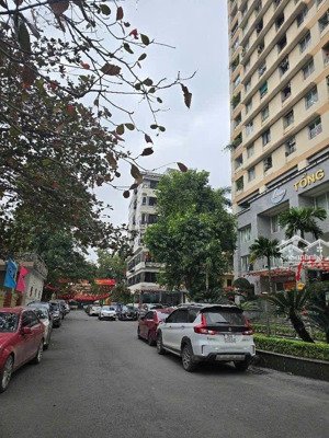 bán tòa văn phòng minh khai siêu đỉnh, mặt tiền lớn siêu hiếm, thực sự đẳng cấp cho ai sở hữu 38 tỷ