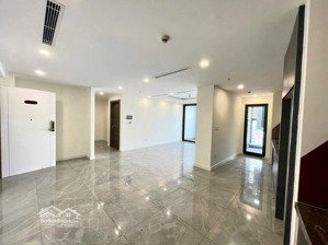 cần cho thuê gấp căn hộ cộng hòa plaza. dt: 100m2, 3pn, 2wc. giá 15tr/th. lh: 