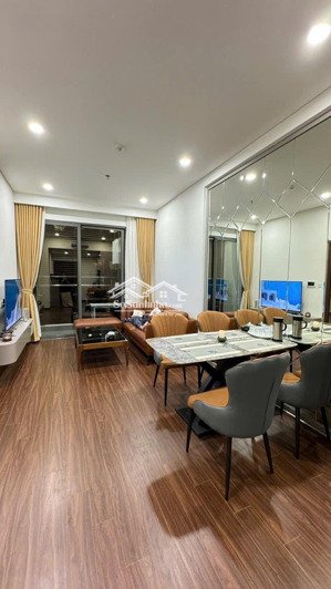 cho thuê căn 2 ngủ 2wc 60m2 masteri full nội thất mới, gần technopark, vào được ngay 11tr