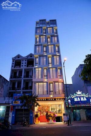 BÁN KHÁCH SẠN 33 PHÒNG FULL NỘI THẤT 8 TẦNG MT CỘNG HÒA-KHU NHÀ GA T3 CHỈ 38 TỶ