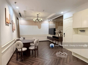 (cực tốt) bán căn hộ 2.5pn/2wc, dt 85m, tầng trung, view hồ, giá 7.1 tỷ, sổ hồng, tại green park