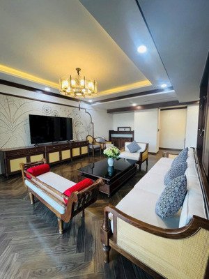 bán cc tại riverside residence, 19 tỷ, 178m2, 2pn, 2wc, bao đẹp