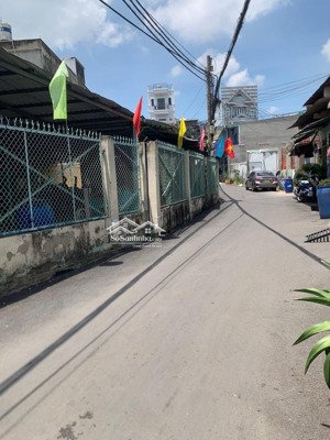 hàng hiếm 160m hẻm xe hơi cách mt đường số 4 vài bước, chỉ hơn 6 tỷ vị trí đẹp, hẻm xe