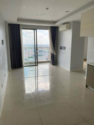 chuyên bán millennium nhà đẹp 2pn chỉ 7.2tỷ bao hết lh em tiên ạ: 