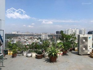 mình bán căn hộ 2pn căn góc có sân vườn giá tốt,full nội thất mới cao cấp,có sổ hồng riêng,