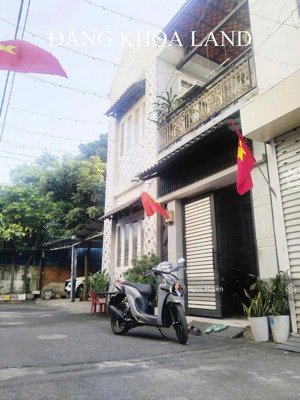 bán nhà 2 tầng kiên cố - hxh -5m - giá 4,6 tỷ