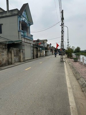 siêu phẩm vip duy nhất trục chính kinh doanh, diện tích 508m. bán đất trục chính quan nhân