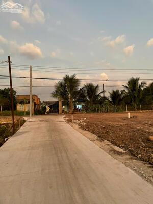 BÁN LÔ ĐẤT THỔ CƯ BÊN ẤP BÌNH XUÂN - GIÁ 590 TRIỆU