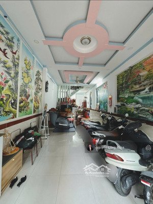 bán nhà 1 trệt 1 lầu sân thượng, 3 phòng ngủ, gần làng đại học quốc gia 900m, p.bình an, tp.dĩ an