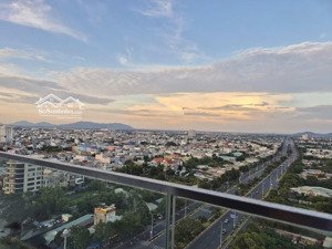 bán căn góc 3 pn vung tau centre point, ban công nhìn trọn view biển long sơn, k khuất tầm nhìn