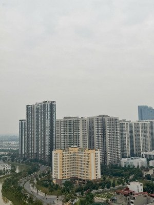 chính chủ cần bán căn hộ studio the zenpark giá rẻ nhất thị trường ! sẵn sổ hồng giao dịch ngay