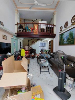 nhà 3 tầng, hxh 1 trục nhất chi mai, p.13, tân bình, gần nhà ga t3, p.tân bình, 6ty950tr