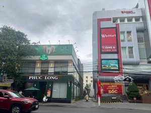 đất vàng mặt tiền thái nguyên trung tâm phố nha trang ngang 11m gần vincom 5 phút ra biển