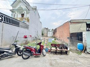 cần bán nhanh lô đất xây biệt thự vị trí đẹp phường đông hoà dĩ an