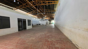 cho thuê kho dt 14x40m sãn điện 3 pha gần sân bay liên khương