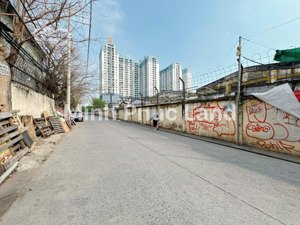 mặt tiền kinh doanh - lâm văn bền quận 7 - xe hơi tránh 3 tầng đúc - 4pn - ngang 4.3m - (nở hậu)