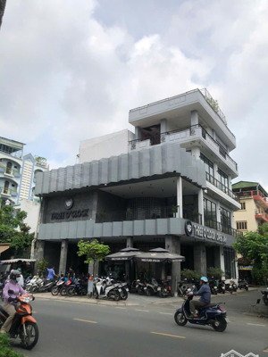 góc 3 mặt tiền khan hiếm nguyễn cửu vân, bình thạnh - 10 x 20 - 3 tầng - hđt: 130tr/th - giá 50 tỷ