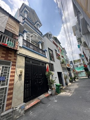 trường thọ, thủ đức- đường số 2- 50m2-hxh- 4 tầng- 7,6ty-chủ tặng lại nội thất