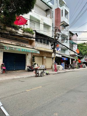 nhà mặt tiền 5 tầng mới xây đường vũ tùng chợ bà chiểu 11,8 tỷ