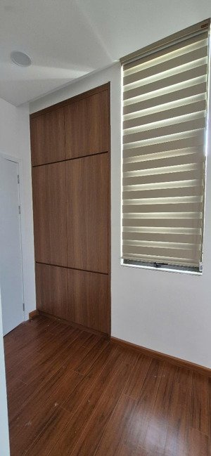 chính chủ cho thuê căn hộ mới 100% ngay góc đường an hải 1 và lê văn thiêm, sơn trà. full nội thất.