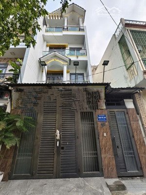 nhà 1/, ngang bề thế, dt 5,8/6x15, đúc 4 tầng, hẻm nhựa 6m thông, gần ngay mặt tiền, 11,5 tỷ tl