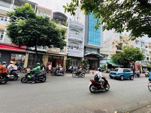 siêu dòng tiền 200tr/tháng! bán tòa chdv mặt tiền lê đình cẩn bình tân - 7x40m 7 tầng giá 32 tỷ