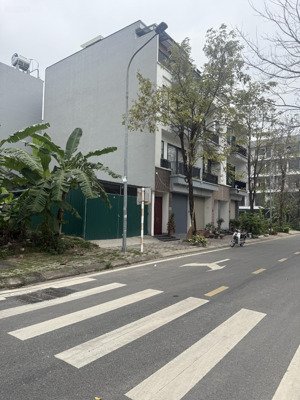 chính chủ gửi bán lô đất 75m tại khu đô thị tms vị trí vàng trung tâm, đẹp không lỗi phong thuỷ.