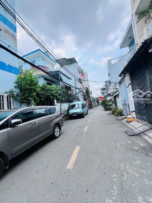 nhà 3 tầng khu tên lửa 72 m2 4pn ô tô tới nhà nhik nhẹ 6 tỷ