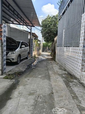 hàng ngon giá tốt nhà 2 tầng hẻm xe hơi chỉ 2.9 tỷ