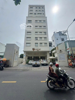 bán tòa nhà mt nam kỳ khởi nghĩa - dt: 22x23m - 2 hầm + 14 lầu - hđt: 2 tỷ/th - giá: 340 tỷ tl