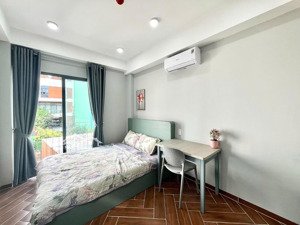 căn hộ full nội thất, bacon thoáng, máy giặt riêng - gần chợ bà chiễu, phan xích long giáp q1, q3