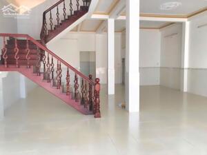 Cho thuê nhà mặt tiền đường trần hoàng na gần bách hóa xanh