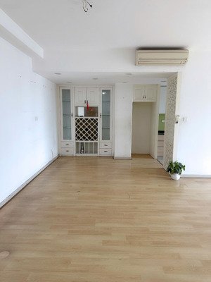 chính chủ bán căn hộ 3pn mulberry lane hà đông 135m² view hồ, sổ đỏ, hỗ trợ khách mua ở vay nh