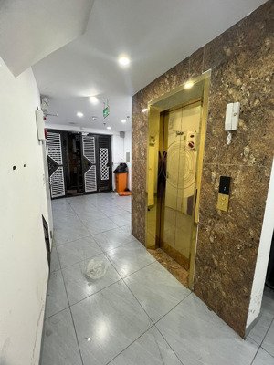 tòa căn hộ dòng tiền minh khai chỉ 10. x tỷ, dòng tiền 500tr 1 năm. có nên đầu tư