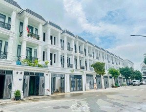 nhà hoàn công kdc hoàng nam 5,kế kdl hố lang,tân bình ,tp dĩ an