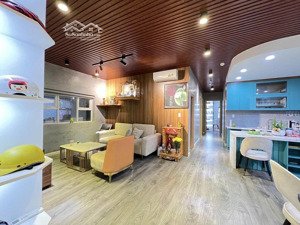 98m 3 phòng ngủ 2wc nhà đẹp, giá 4 tỷ 950, bán chcc the harmona, trương công định, tân bình