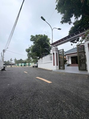 hiếm 100m full thổ cư phú cát 5 phút tới đhqg & cnc hòa lạc chỉ 2.5 tỷ