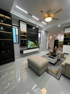 nhà mới 4 tầng ô tô vào nhà giá hơn 7 tỷ nam phù thanh trì