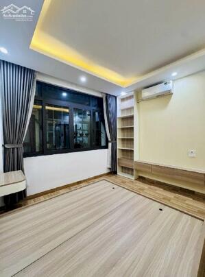 Bán nhà TT tầng 1 85m2 Lương Định Của ôtô vào nhà đường oto tránh kinh doanh tốt 6.8 tỷ