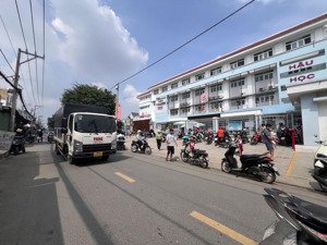 hơn 6 tỷ chdv tân hoà đông hương lộ 2 dt 125m2 (5 x 25) dòng tiền 20tr/th